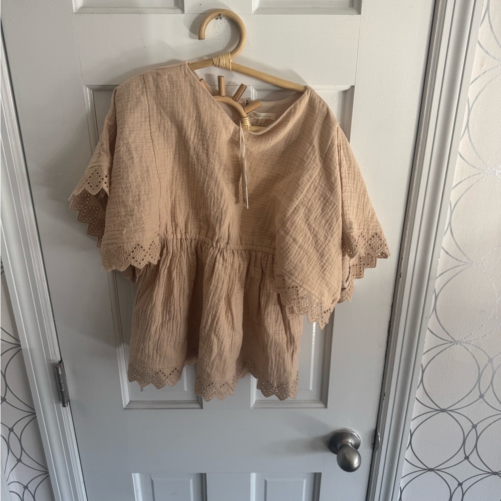 Elegant Tan Women's Top
